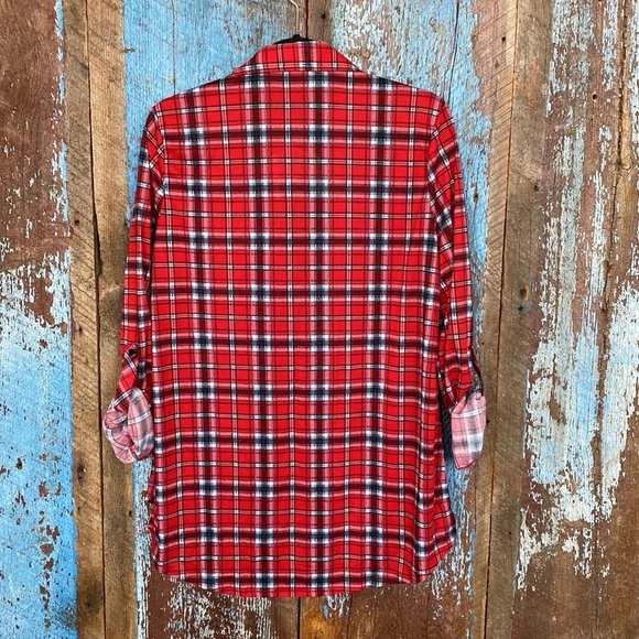 Polly & Ester Red Plaid Long Sleeve Shirt - Picture 4 of 5